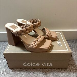Dolce Vita Ashby Braided Strap Block Heel Sandals in Cafe Stella